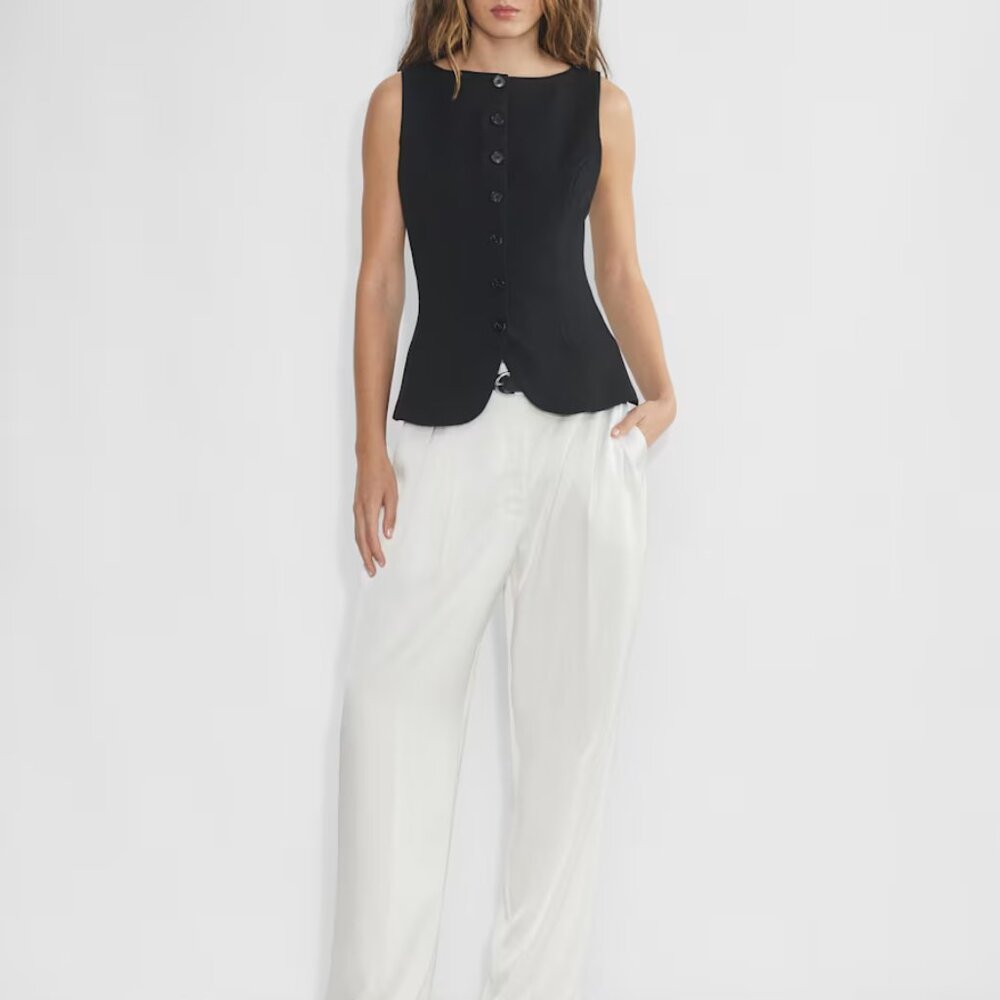 The effortless pant™ satin High-rise pleated double-satin
